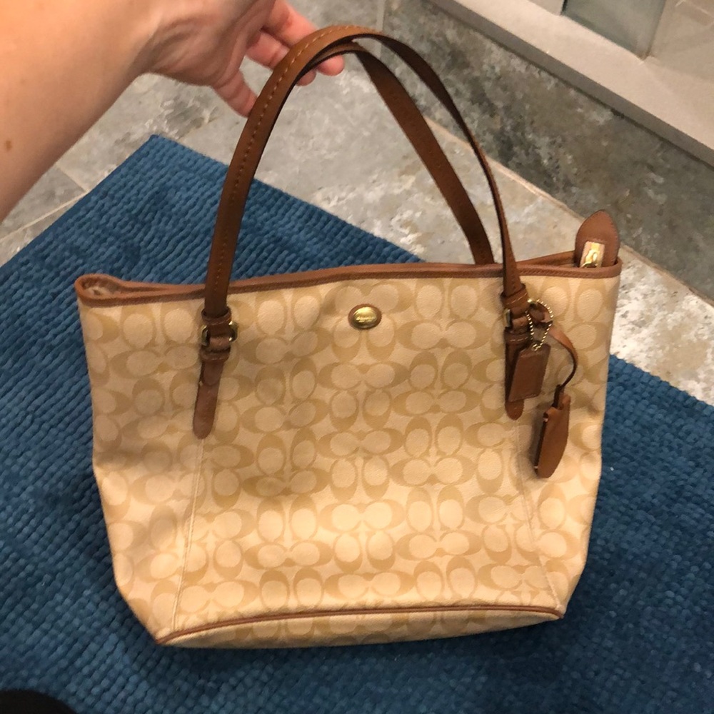 Authentic Coach Shoulder Tote - New Without Tags